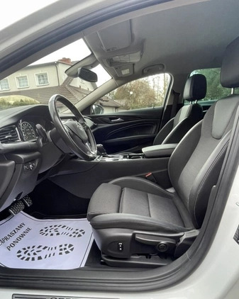 Opel Insignia cena 58500 przebieg: 183000, rok produkcji 2018 z Pieniężno małe 466